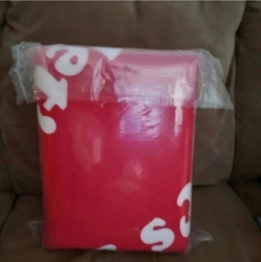 Victoria's secret PINK red let's get cozy sherpa blanket 50